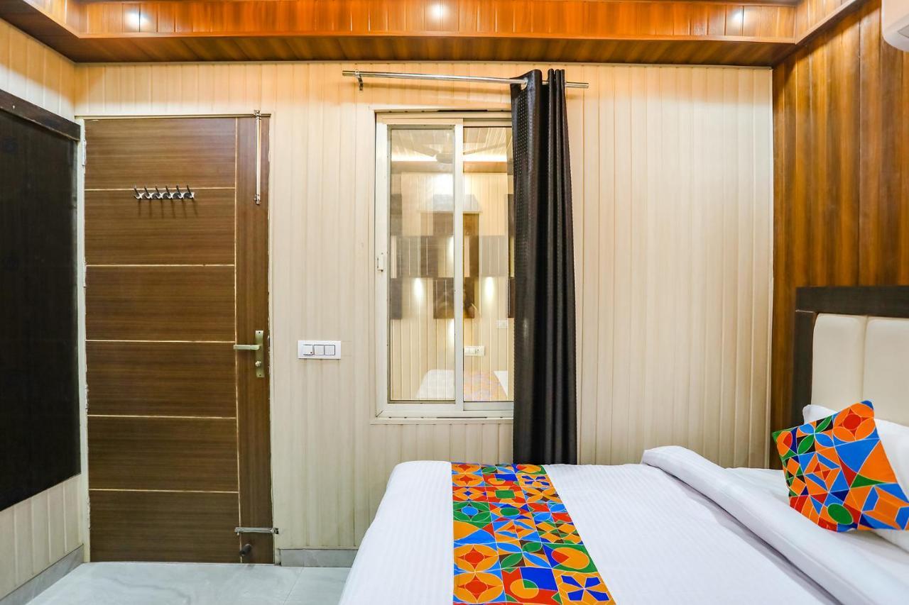 Fabhotel Jms Residency Ντεχραντούν Εξωτερικό φωτογραφία