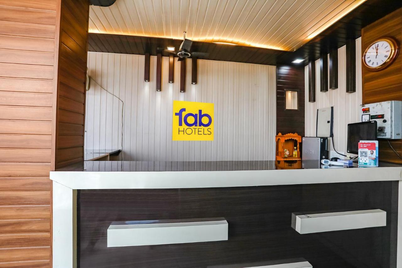 Fabhotel Jms Residency Ντεχραντούν Εξωτερικό φωτογραφία