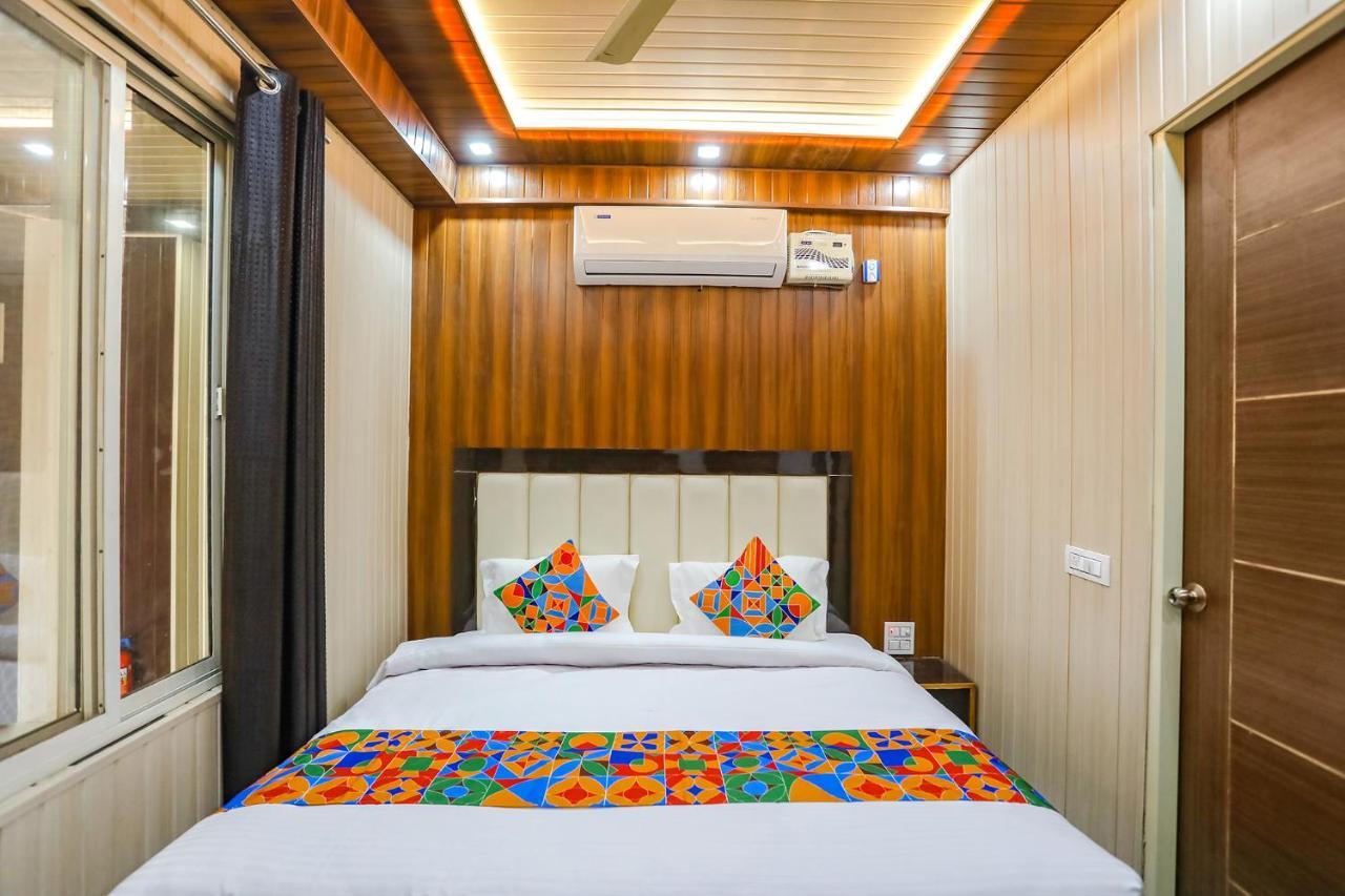 Fabhotel Jms Residency Ντεχραντούν Εξωτερικό φωτογραφία